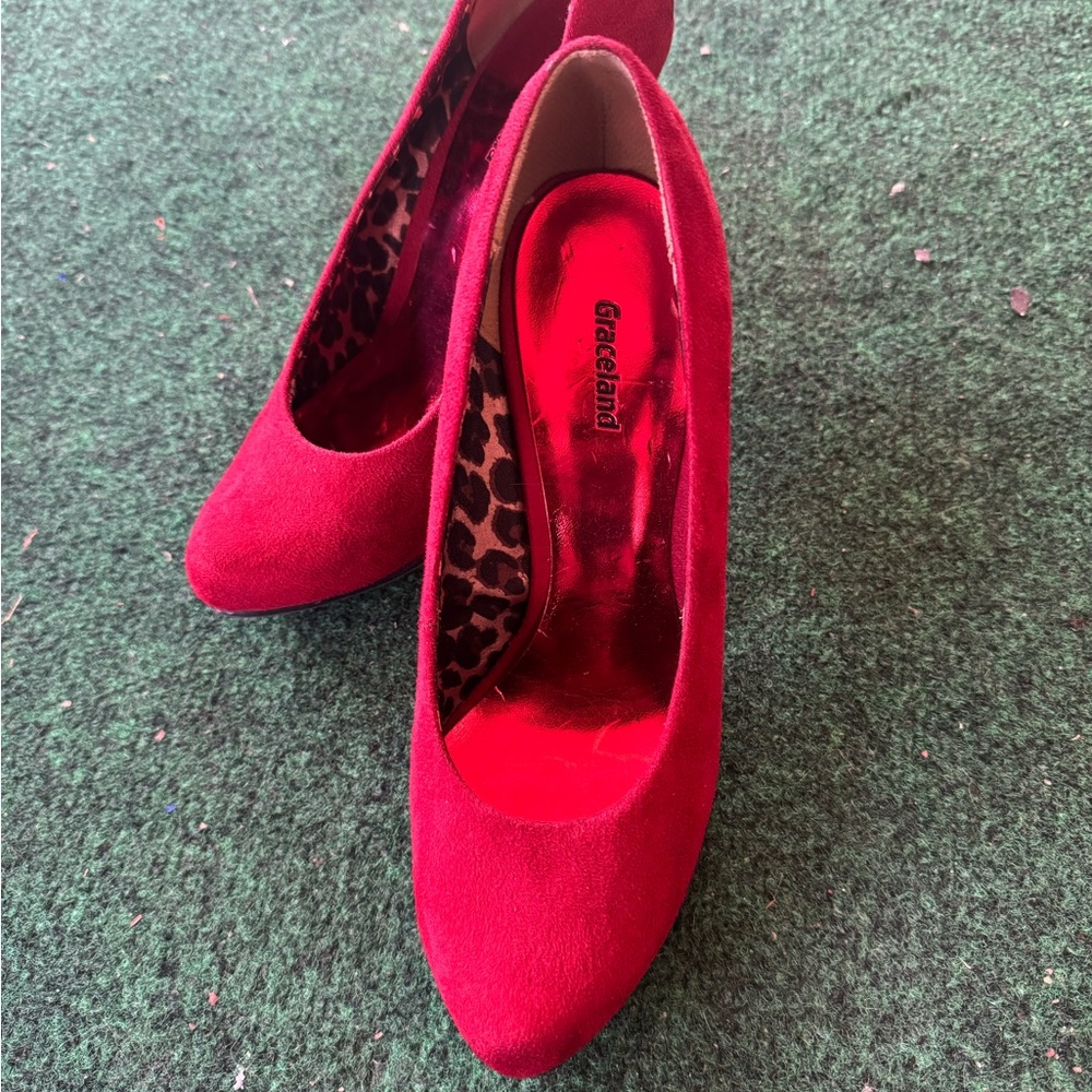 Grace Women's Red Pumps